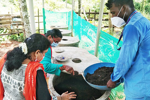 Thyajya Samskarana Ghataka