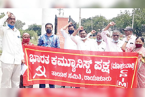 0109 CPIM Raichur Protest