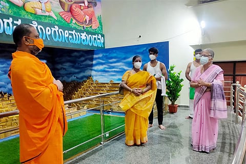 06092021 Mantralayam Sudhamurthy Visit