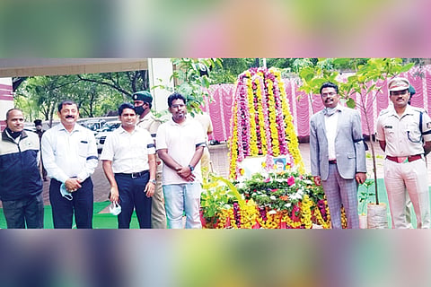 11092021 Bellary DC forest news