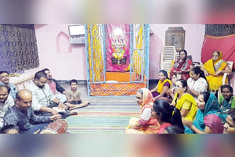 11092021 Lingasugur Sri Krishna Bhajan