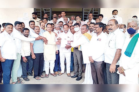 15092021 Gangavati Panchamsali comunity protest