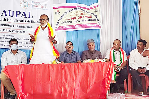 17092021 Sindhanoor MLA Venkatarao nadagowda
