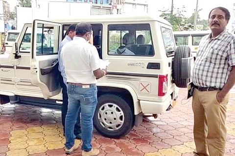 24Athani1