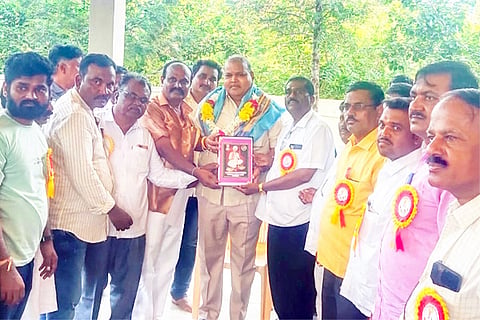 27092021 Lingasugur MLA DS Hulageri