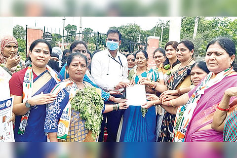 Raichur Womens Congress Protest