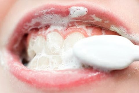 tooth brush