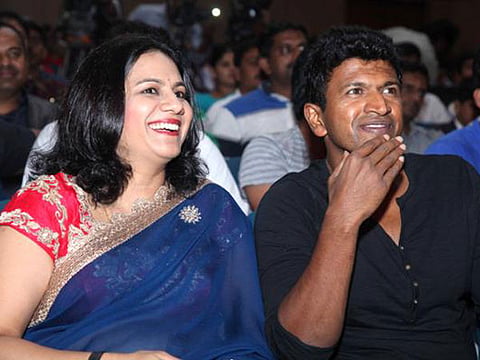 01-1448973567-puneeth-rajkumar-and-ashwini-wedding-pictures-dodmane-huduga-and-chakravyuha-4