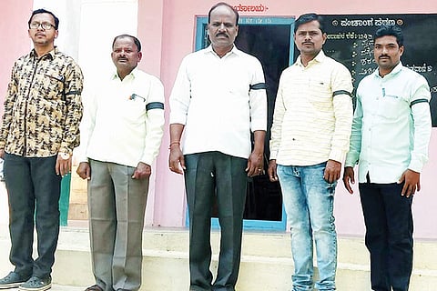 Kannapurahatti Teacher Black Belt Protest