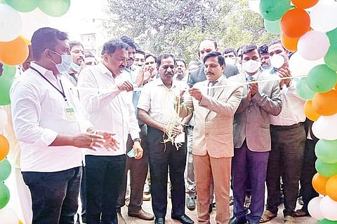 22102021 Sindhanoor Vaccicnine