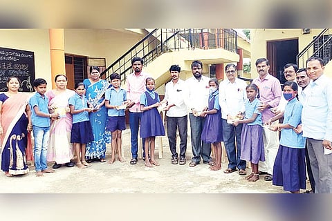 25102021 Yelburga School Reopen