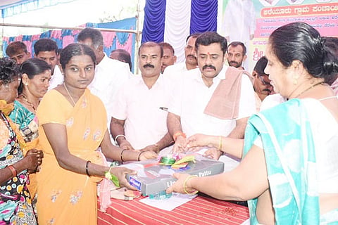 14TMK_Gowri_MLA 5