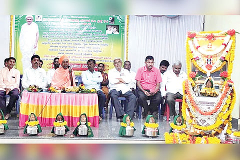 161121 Bevoor Liquor camps organized