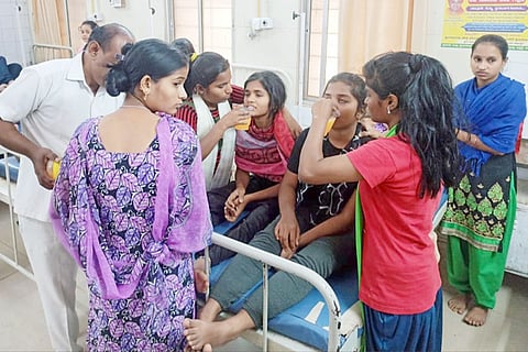 28112021 Kustagi students Sick
