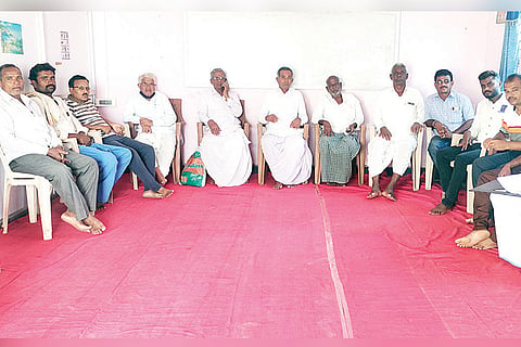 Alvandi Kallalli Anjaneya Irregation Figth Committee