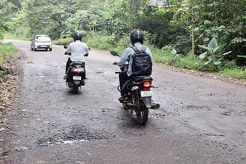 Kadambu Road