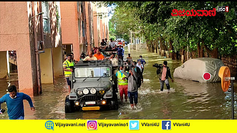 ಭಾರಿ ಮಳೆಗೆ ನೆಹರು ಸಂಶೋಧನಾ ಕೇಂದ್ರ ಜಲಾವೃತ, ಸ್ಥಳಕ್ಕೆ ಭೇಟಿ ಕೊಟ್ಟ ಸಿಎಂ... #RainEffect #NeharuResearch #CM - youtube
