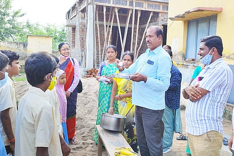 01122021 Siddapur Egg distribution