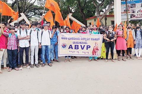 13TMK_ABVP_Protest
