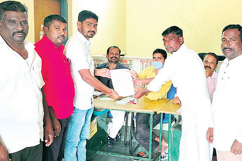 151221 Jalhalli GP Election Nomination