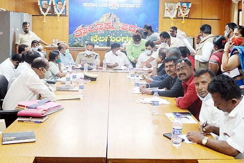 27 Nela ph 01 SCST Meeting