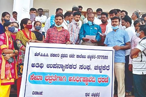 CLK UPANYASAKARU 18