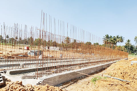 04-klr-001- coridor seuve