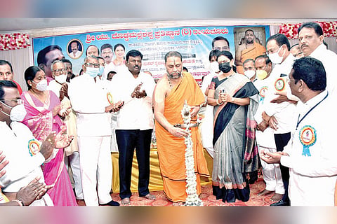 05012022 Mantralaya subhudhendra thirtha swamiji