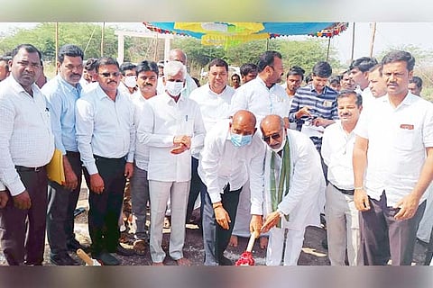 05012022 Sindhanoor MLA venkatrao nadagowda