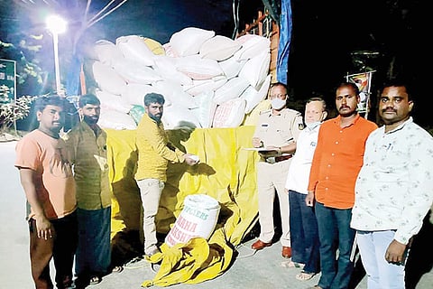 23012022 Khanahossalli ration transport