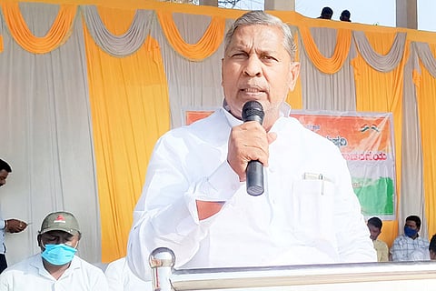 26012022 Kustagi MLA amaregowda Bayapura