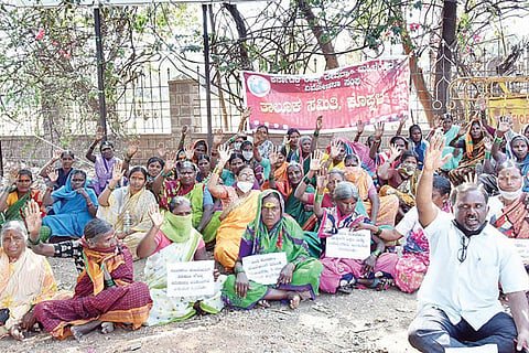 310122 Koppal Devadasi's Protest