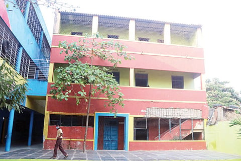 h3-No 1 School 1