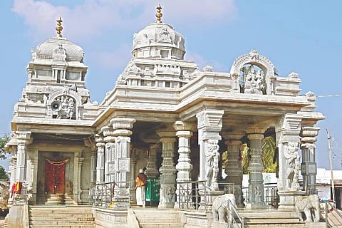 hiriyur kudlahalli Parthalingeshwara Temple