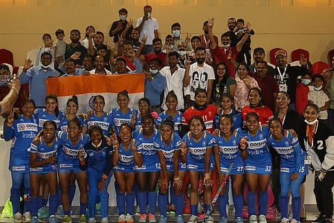 indin women hockey team won bronze for web