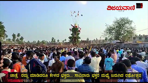 1220418