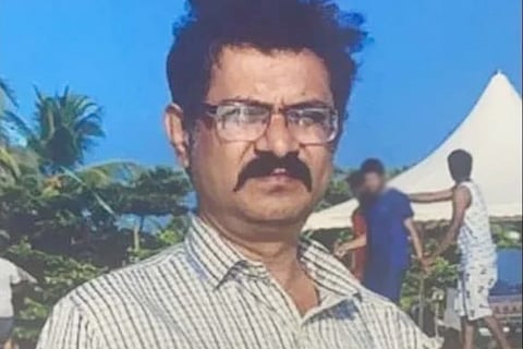 prakash travels