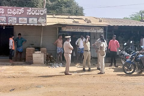 07022022 Arasikere bus stop