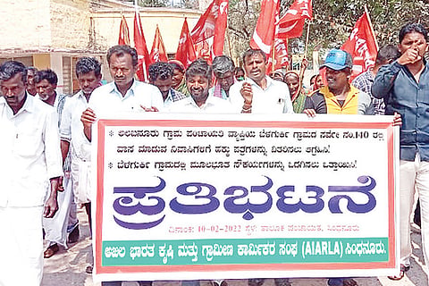 100222 Sindhanuru AIARLA Protest