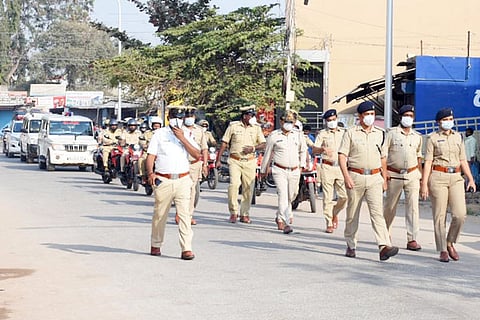 13022022 Koppal Police March past
