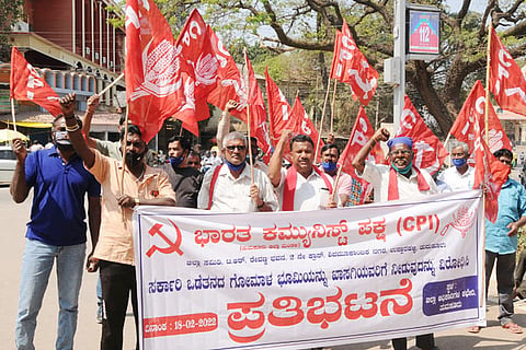 18 tmk cpi protest3