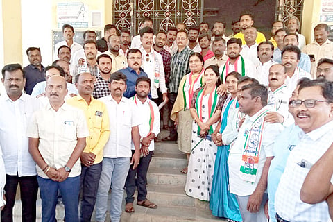 21022022 Koppal congress protest