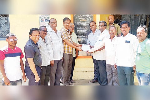 25022022 Kampli Rice Traders Association Insist