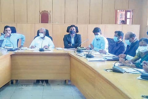 MEETING BIDADI