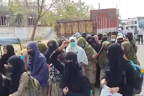 hijab yadagiri