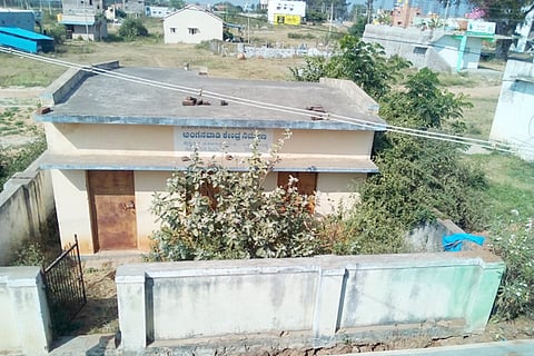honnavalli Anganavadi Building Issue (2)