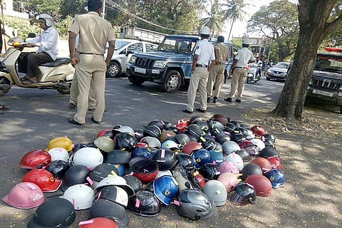 poor helmet