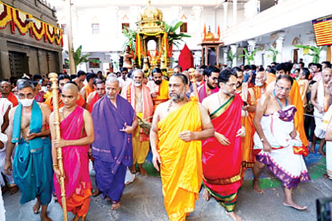 040322 401st Jubilee of the coronation of Sri Raghavendra Swamy
