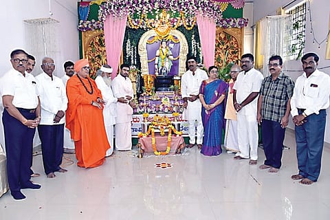11Manju2