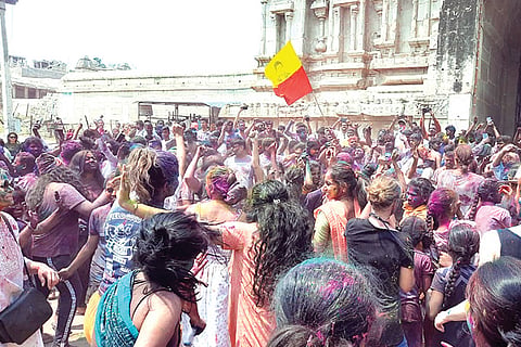 190322 Hampi Holi 2022